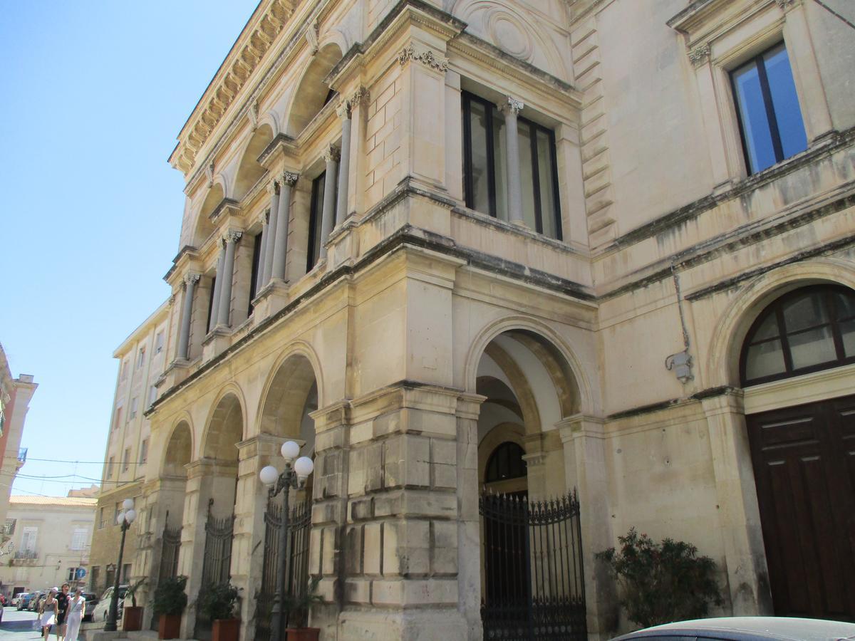 Couette-café Maison Ortigia 3*